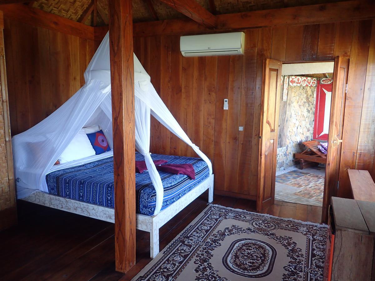 Waecicu Eden Beach Hotel Лабуан Баджо Екстериор снимка